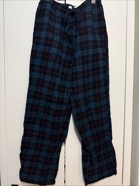 Amazon Essentials Navy and Black Plaid Drawstring Sweatpants